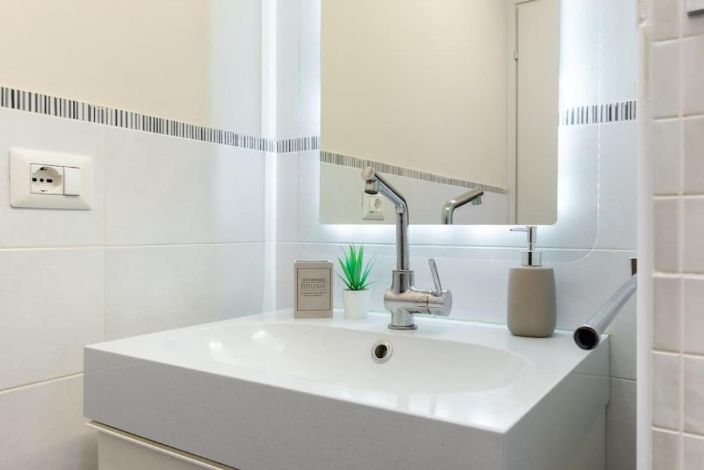 טורינו Historical Suite - Pieno Centro - Porta Nuova- Piazza Castello מראה חיצוני תמונה